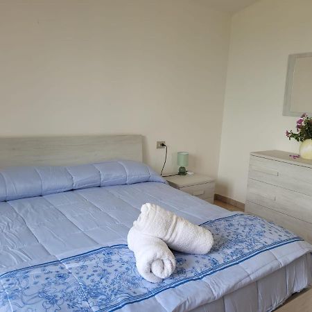 Appartamento A Pula In Zona Residenziale Екстериор снимка