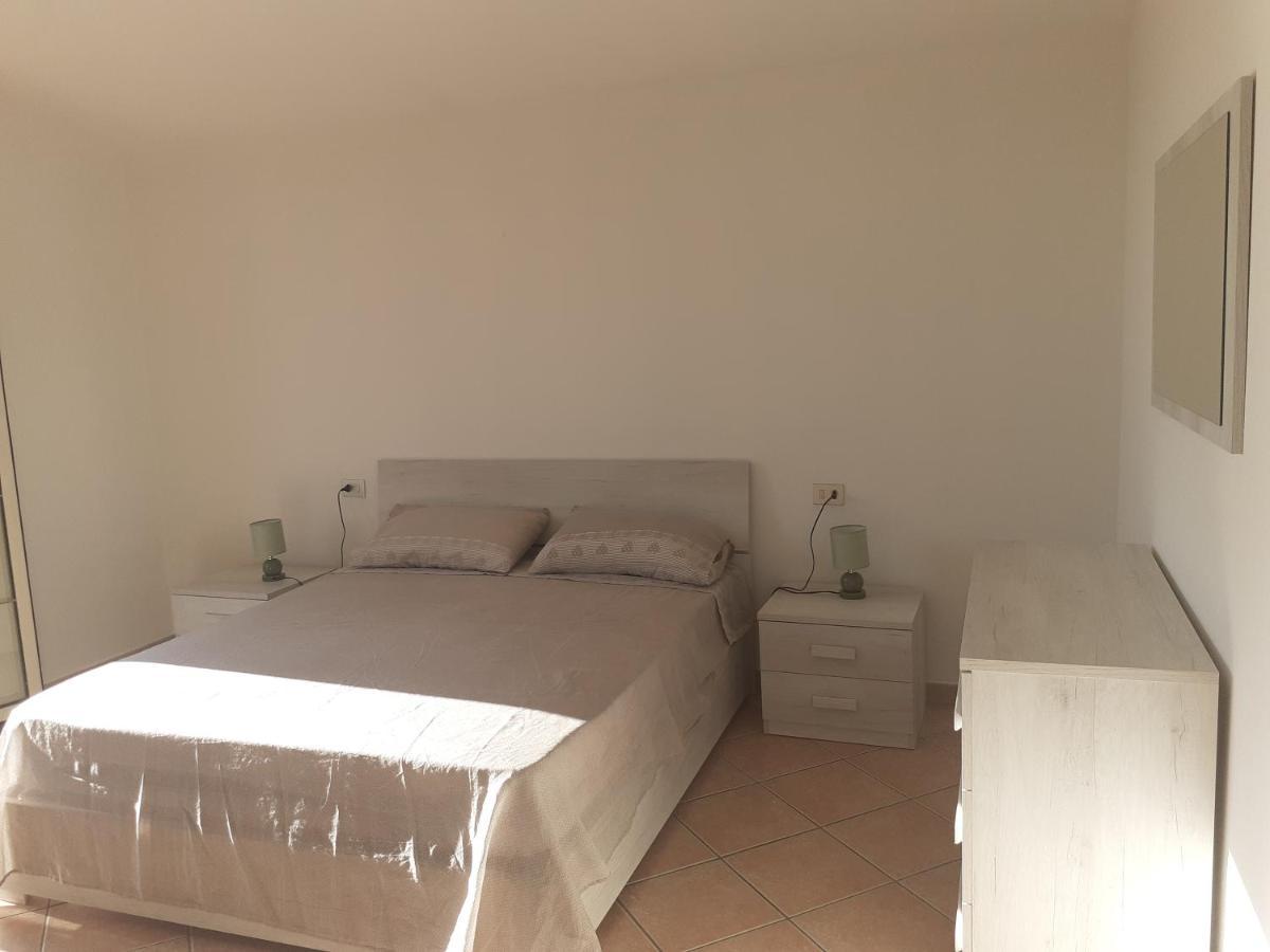 Appartamento A Pula In Zona Residenziale Екстериор снимка