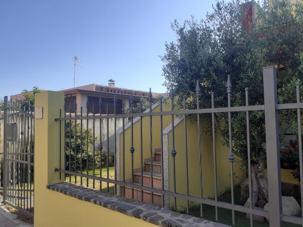 Appartamento A Pula In Zona Residenziale Екстериор снимка